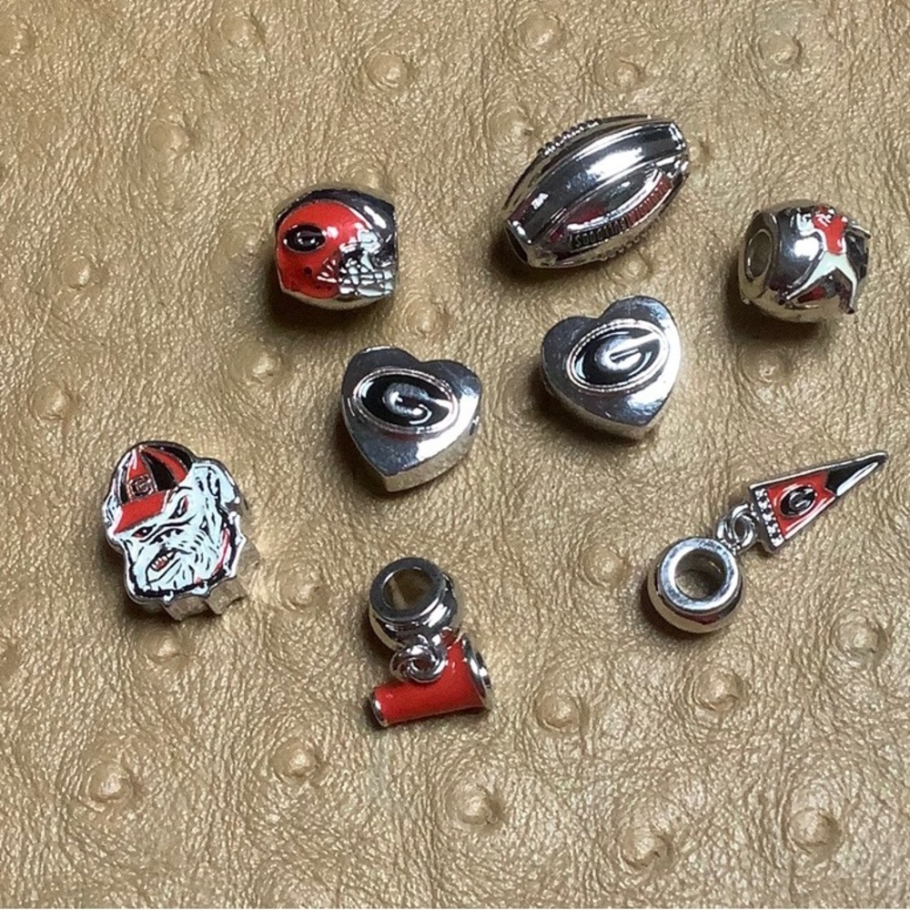 😍Bundle of 8 UGA Football Charms for Slide Bracelet😍NWOT